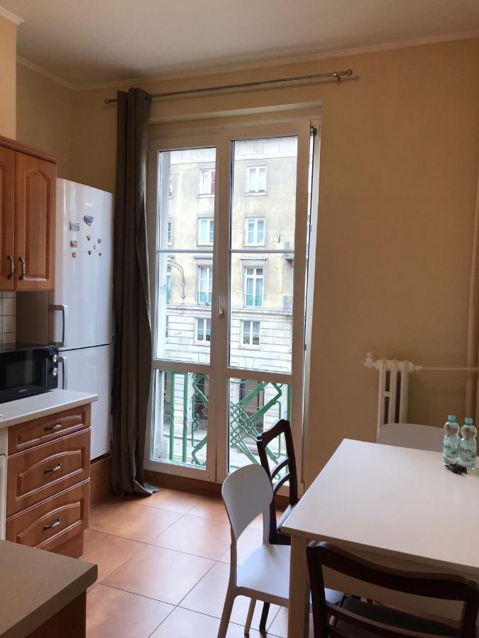 Stylowy Apartament W Centrum Wrocław Extérieur photo